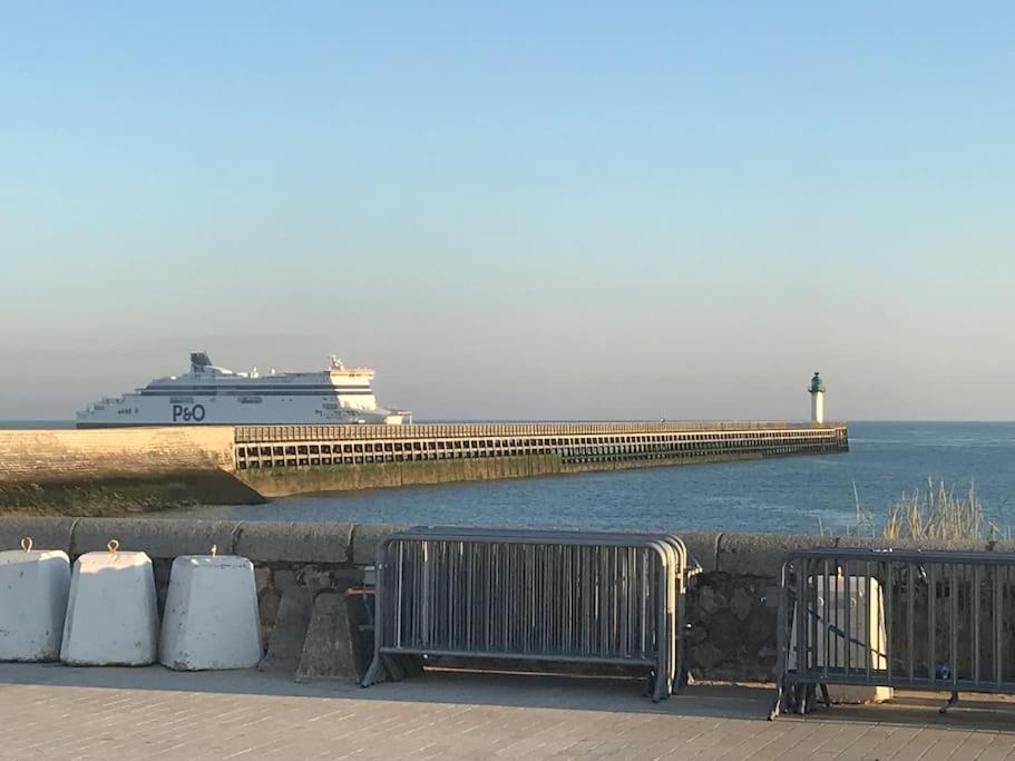 Ferienwohnung Bienvenue Chez Moi Calais Exterior foto